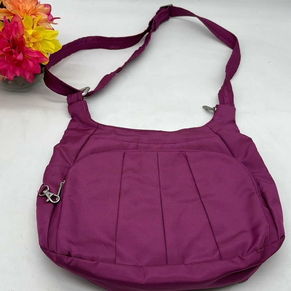 Travelon Purple Nylon Lightweight Travel Bag with Built In Wallet MCB5245P